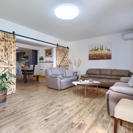 Ketty By Interhome Holiday home Fazana